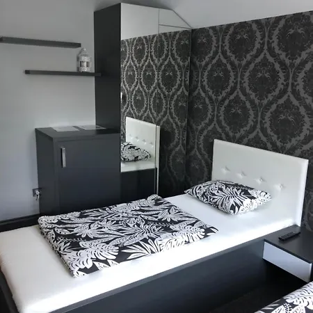 Tardosi Vendeghaz 3* Miskolc