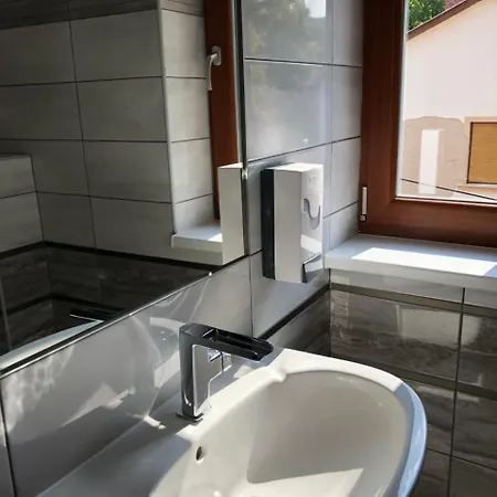 Tardosi Vendeghaz 2* Mişcolţ