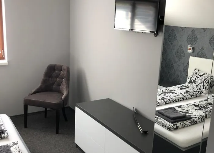 Tardosi Vendeghaz Гостевой дом 3*