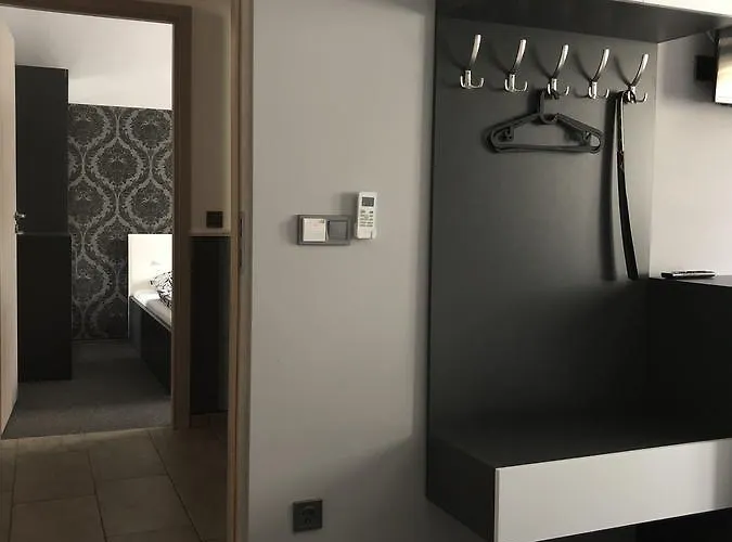 Tardosi Vendeghaz 3*