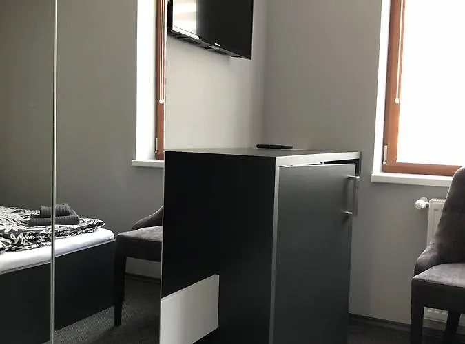 Tardosi Vendeghaz 3*